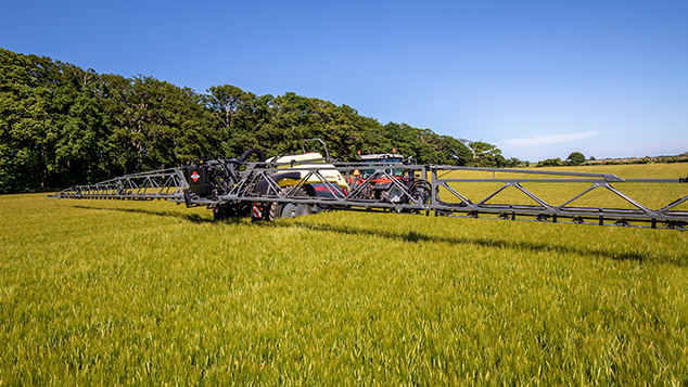 aeon-product-page-boom-ultra-precise-spraying.jpg